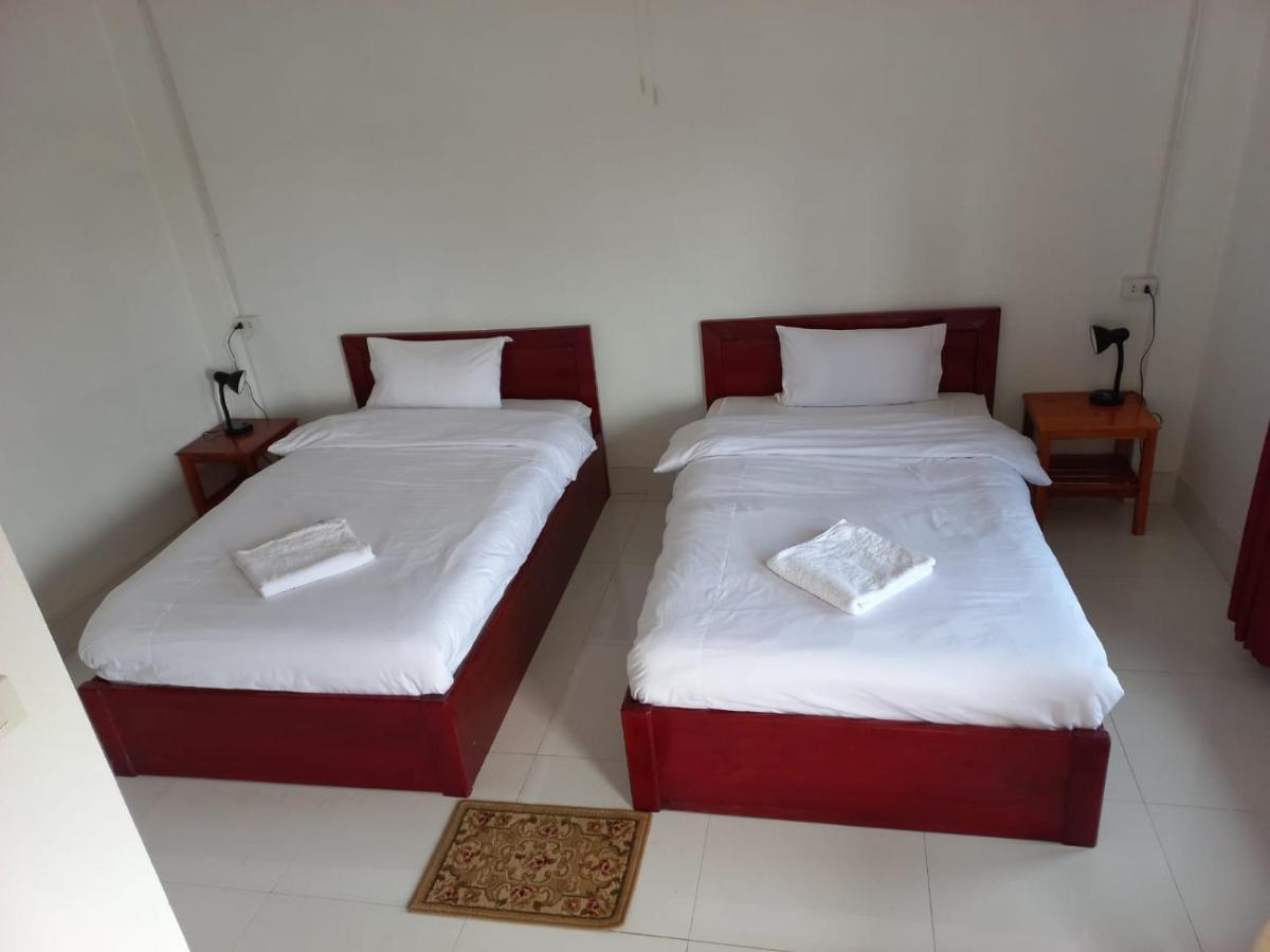 Sipanya Guesthouse Muang Phônsavan Exterior foto