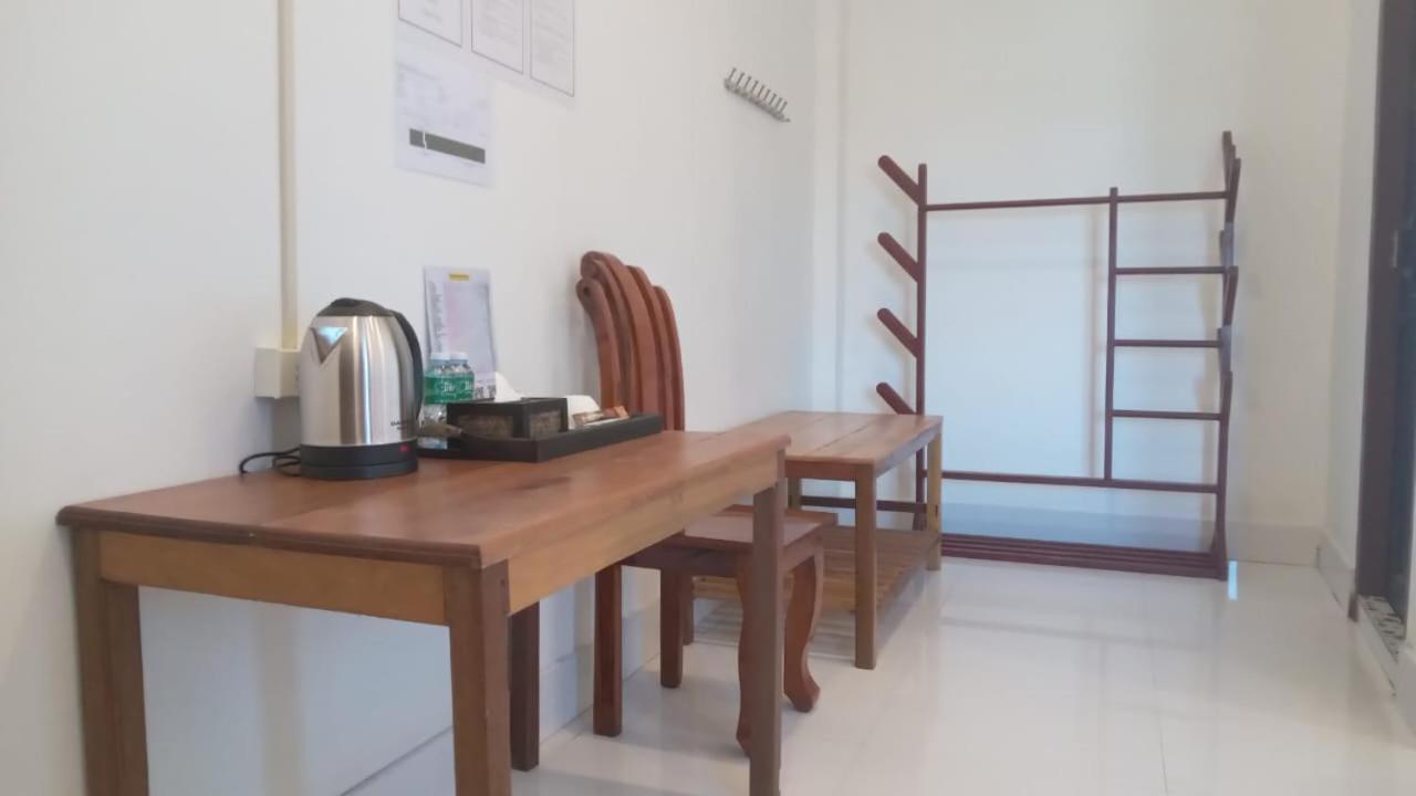 Sipanya Guesthouse Muang Phônsavan Exterior foto